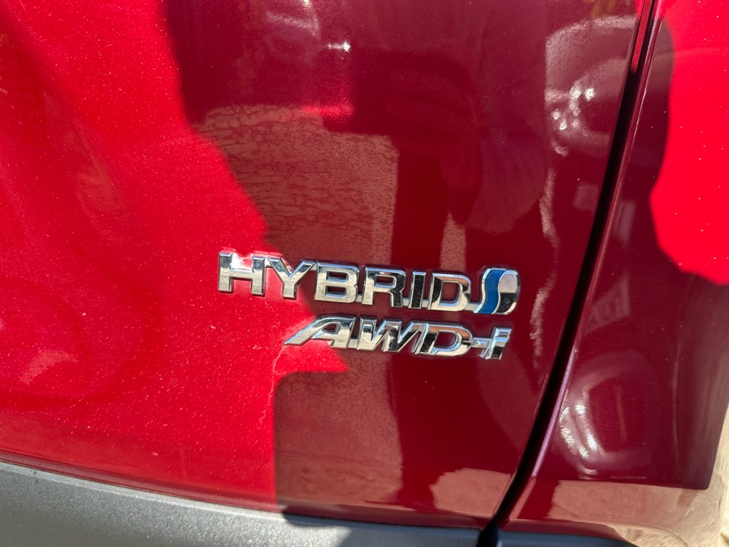 Used Toyota RAV4 2021 for sale - 76420730: Photo 40