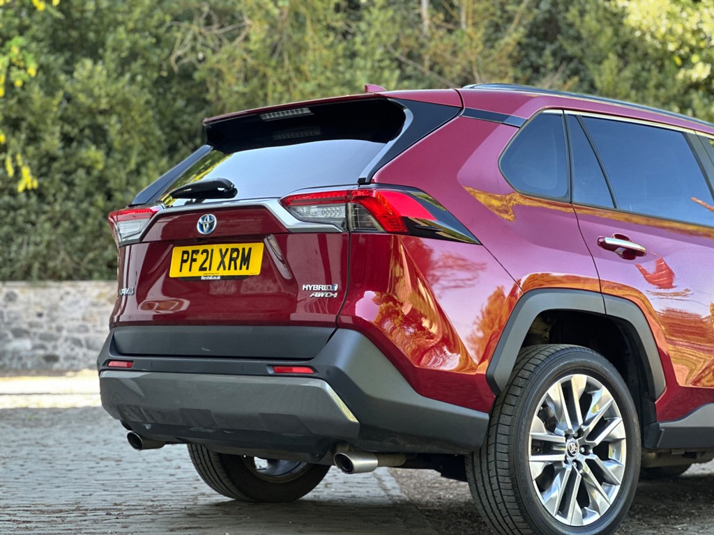 Used Toyota RAV4 2021 for sale - 76420730: Photo 7