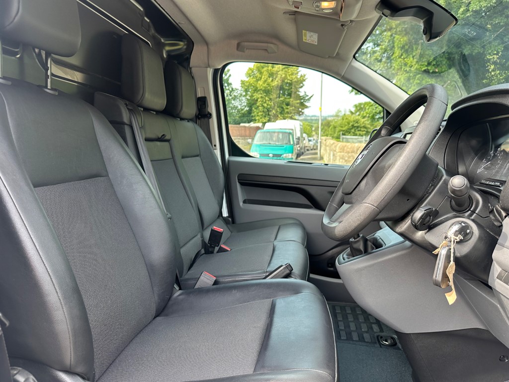 Used Vauxhall Vivaro 2022 for sale - 76420703: Photo 37