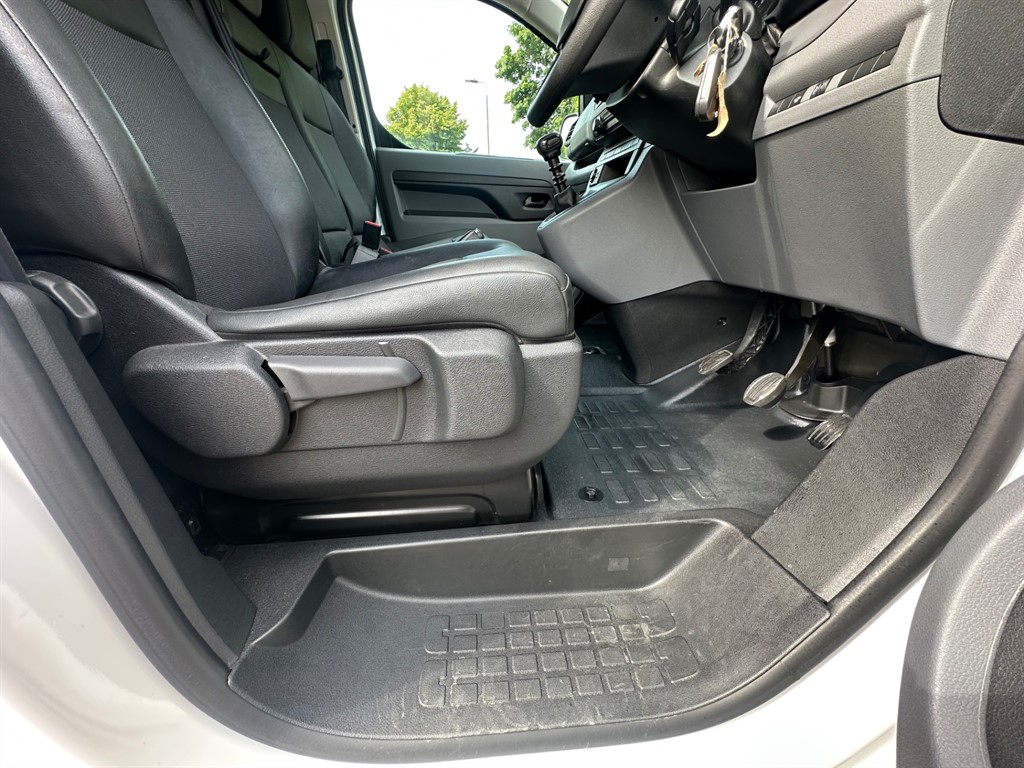 Used Vauxhall Vivaro 2022 for sale - 76420703: Photo 46