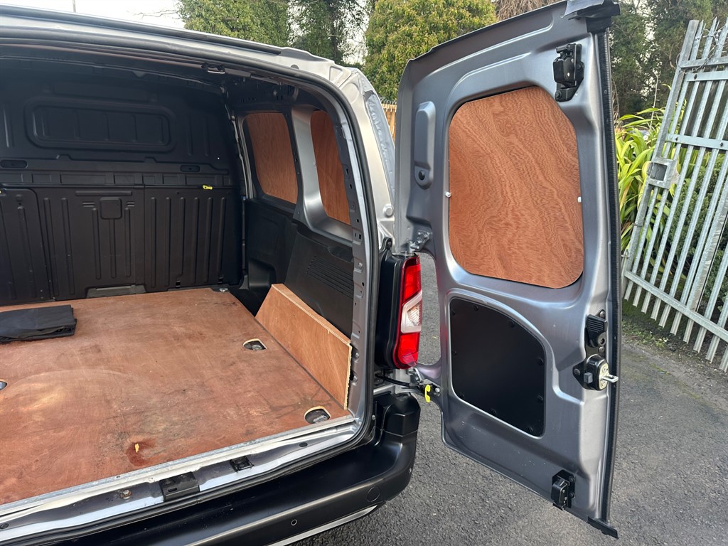 Used Peugeot Partner 2021 for sale - 76773660: Photo 35