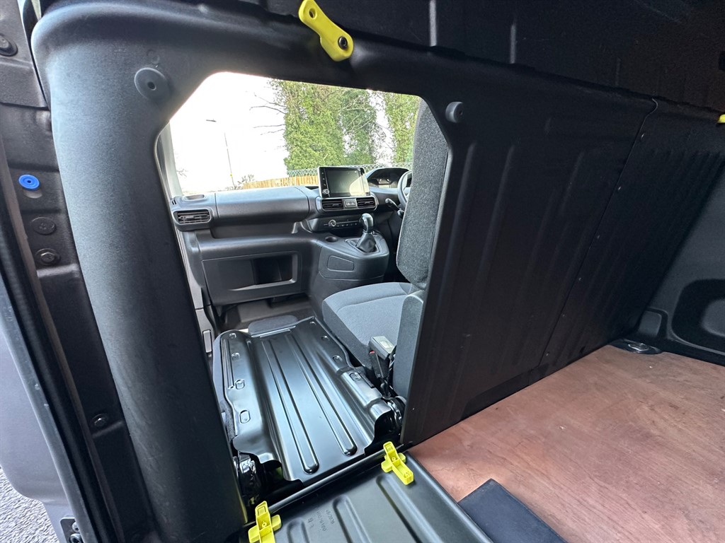 Used Peugeot Partner 2021 for sale - 76773660: Photo 40