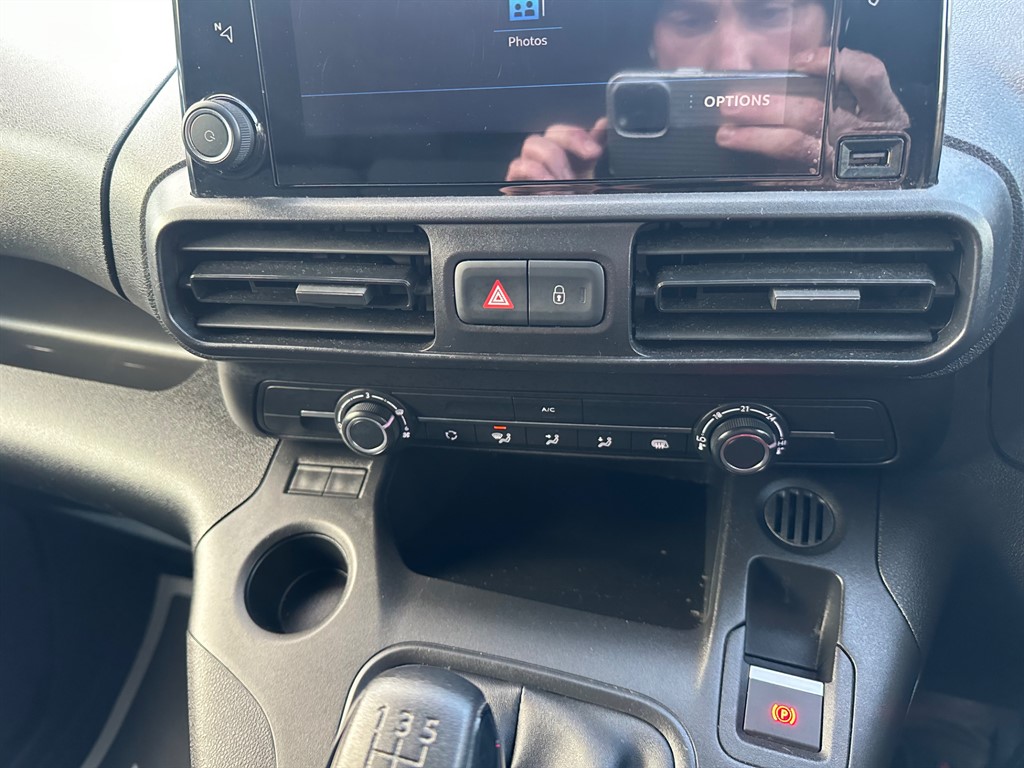 Used Peugeot Partner 2021 for sale - 76773660: Photo 48