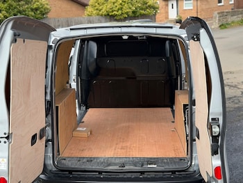Used Nissan NV250 2021 for sale - 79045129: Photo