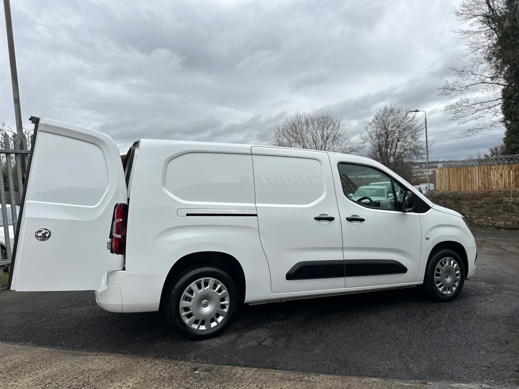 Used Vauxhall Combo 2021 for sale - 76615899: Photo 13