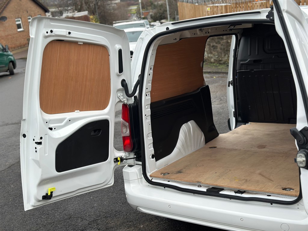 Used Vauxhall Combo 2021 for sale - 76615899: Photo 16