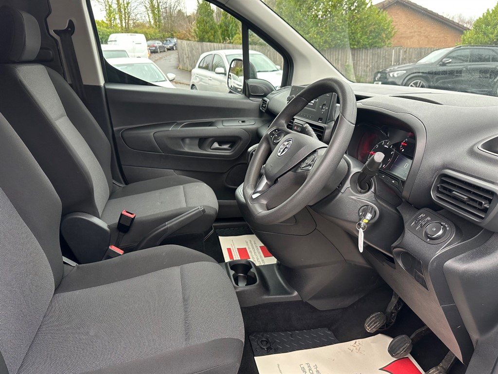 Used Vauxhall Combo 2021 for sale - 76615899: Photo 31