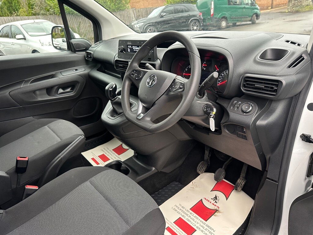Used Vauxhall Combo 2021 for sale - 76615899: Photo 32