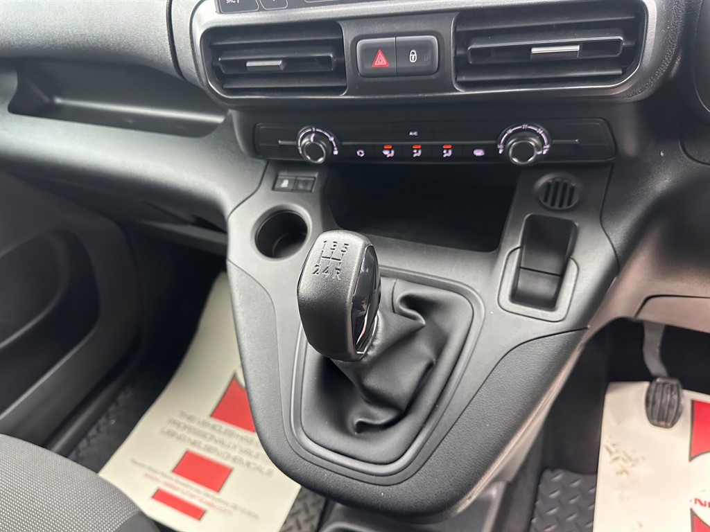 Used Vauxhall Combo 2021 for sale - 76615899: Photo 35