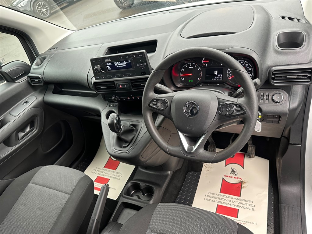 Used Vauxhall Combo 2021 for sale - 76615899: Photo 36