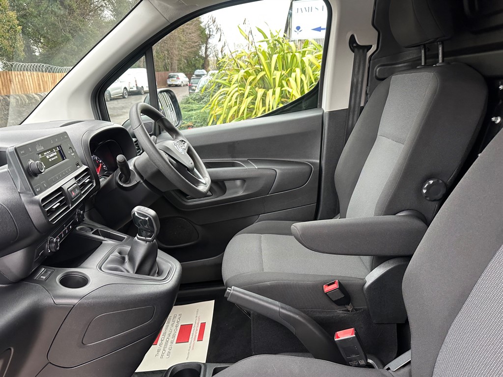 Used Vauxhall Combo 2021 for sale - 76615899: Photo 39