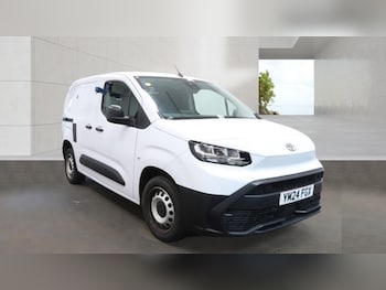 Used Toyota ProAce 2024 for sale - 79232249: Photo