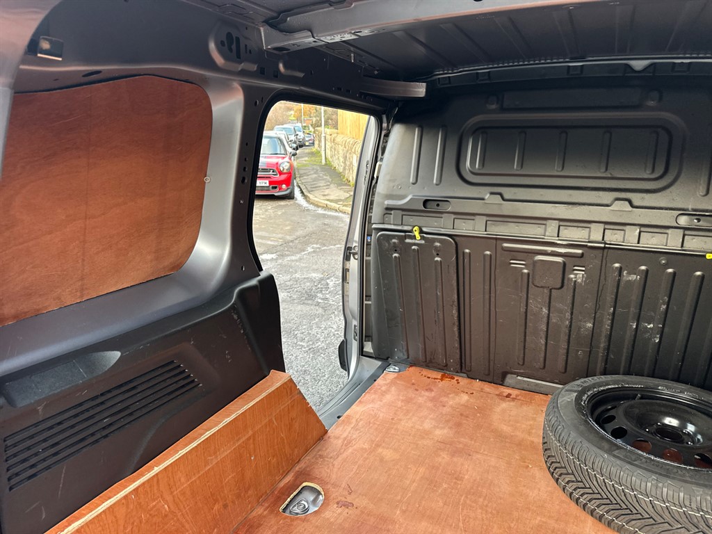 Used Peugeot Partner 2021 for sale - 76487669: Photo 19