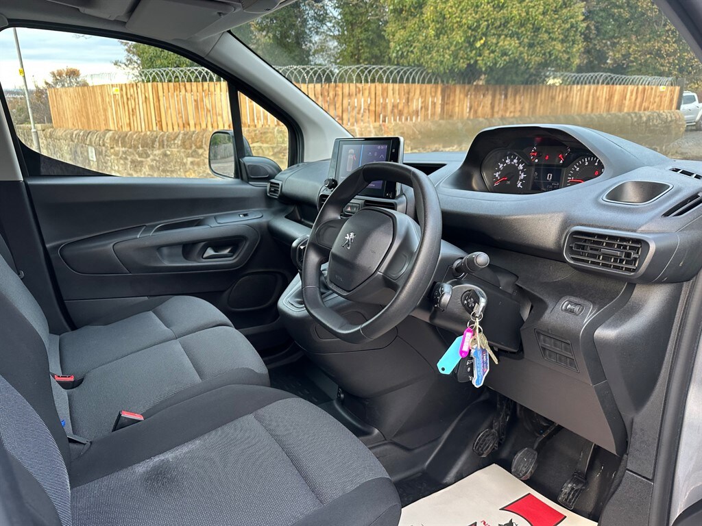 Used Peugeot Partner 2021 for sale - 76487669: Photo 31