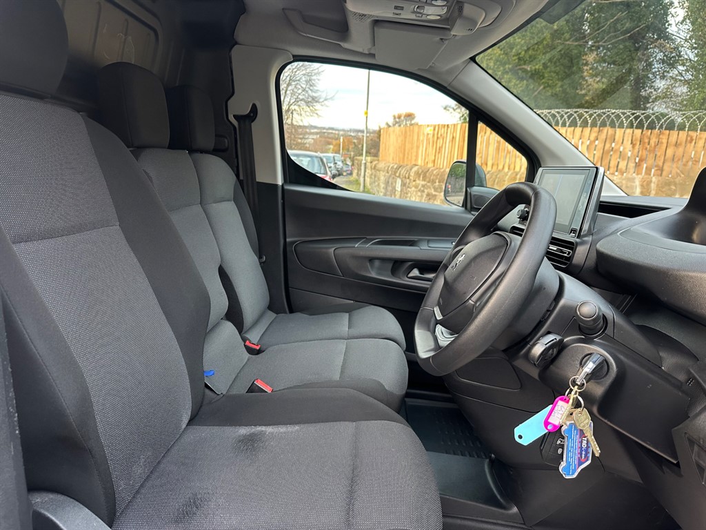 Used Peugeot Partner 2021 for sale - 76487669: Photo 33