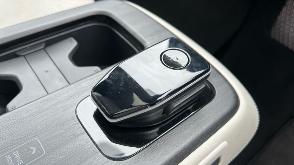 Used Nissan ARIYA 2024 for sale - 76868819: Photo 30