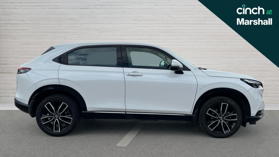 Used Honda HR-V 2022 for sale - 76176324: Photo 2