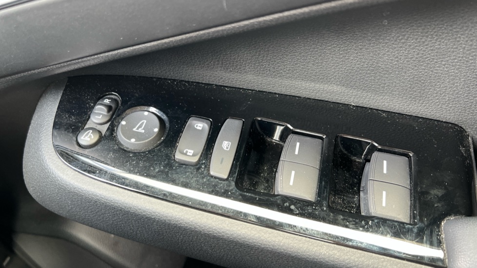 Used Honda HR-V 2022 for sale - 76176324: Photo 29