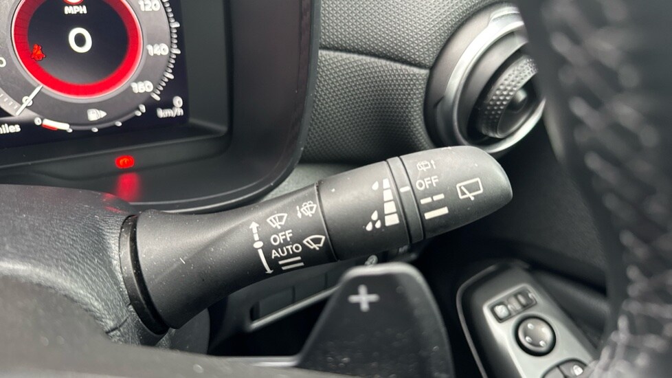 Used Nissan Juke 2024 for sale - 76140101: Photo 28