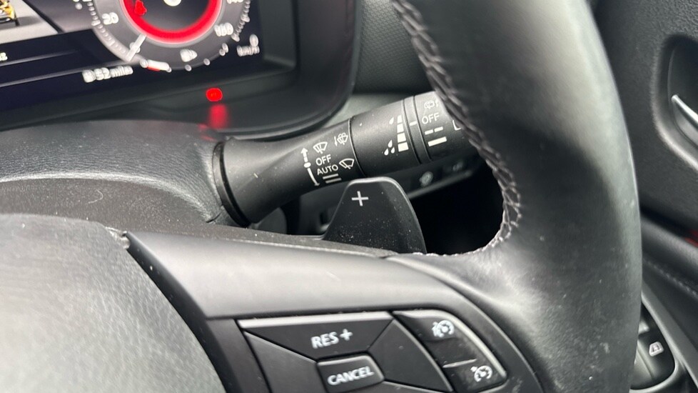 Used Nissan Juke 2024 for sale - 76140101: Photo 42