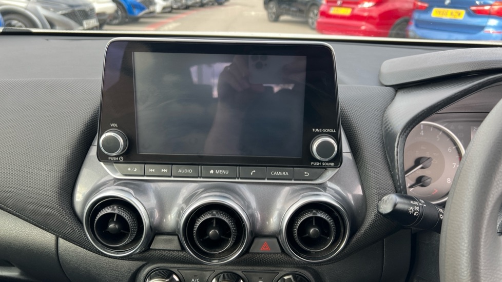 Used Nissan Juke 2023 for sale - 76311879: Photo 15