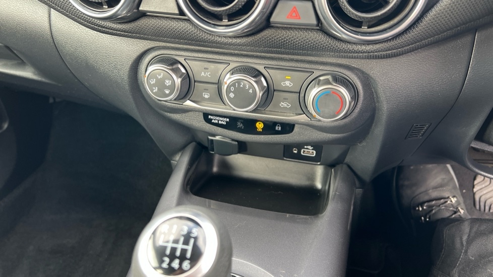 Used Nissan Juke 2023 for sale - 76311879: Photo 37