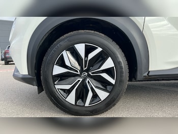 Used Nissan Juke 2023 for sale - 76311879: Photo