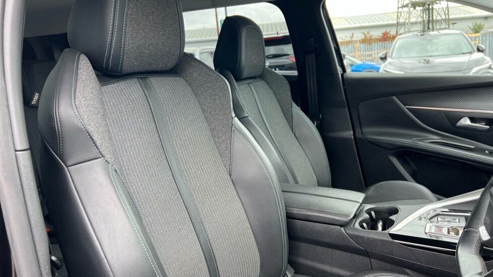 Used Peugeot 5008 2021 for sale - 76868813: Photo 30