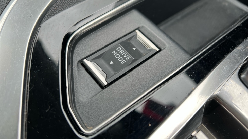 Used Peugeot 5008 2021 for sale - 76868813: Photo 41