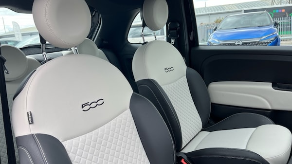 Used Fiat 500 2022 for sale - 76272971: Photo 31