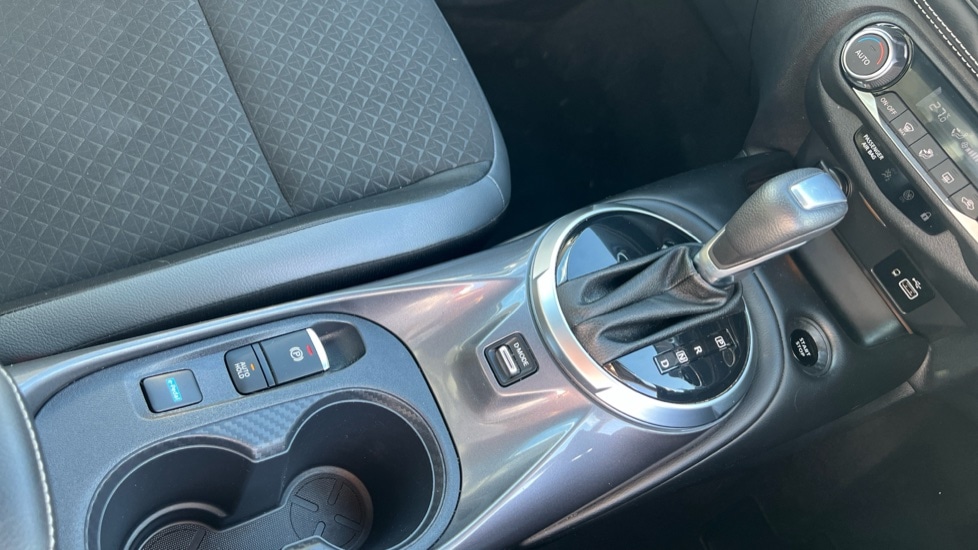 Used Nissan Juke 2023 for sale - 76140344: Photo 30