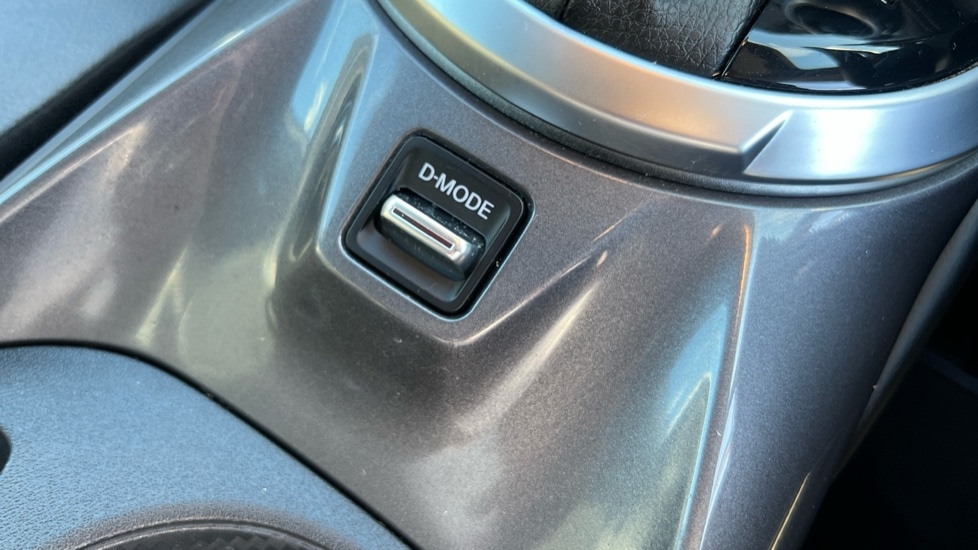 Used Nissan Juke 2023 for sale - 76140344: Photo 42