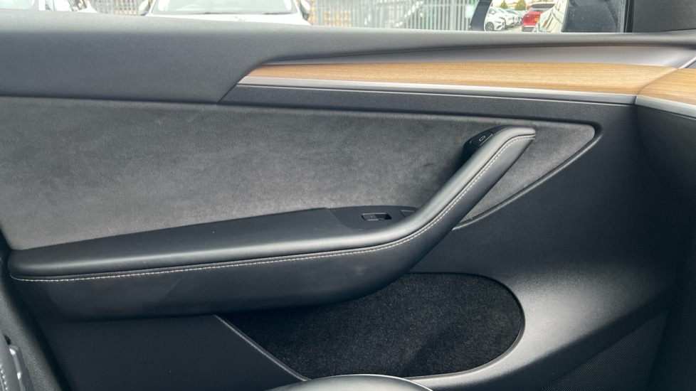 Used Tesla Model Y 2022 for sale - 76124517: Photo 30