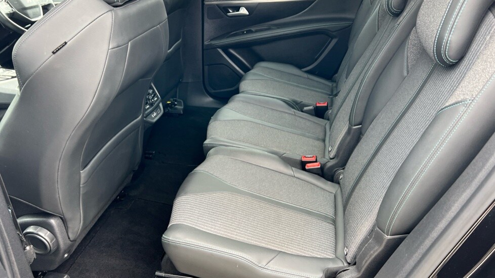 Used Peugeot 5008 2021 for sale - 76552331: Photo 14