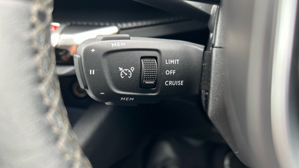 Used Peugeot 5008 2021 for sale - 76552331: Photo 36