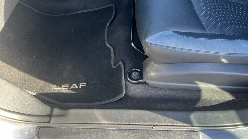 Used Nissan Leaf 2022 for sale - 76609768: Photo 38