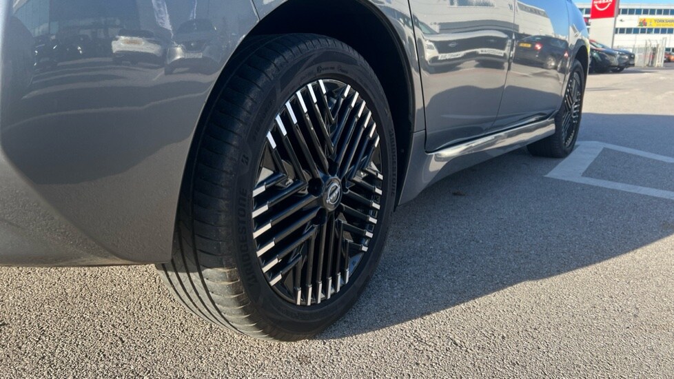 Used Nissan Leaf 2022 for sale - 76609768: Photo 42