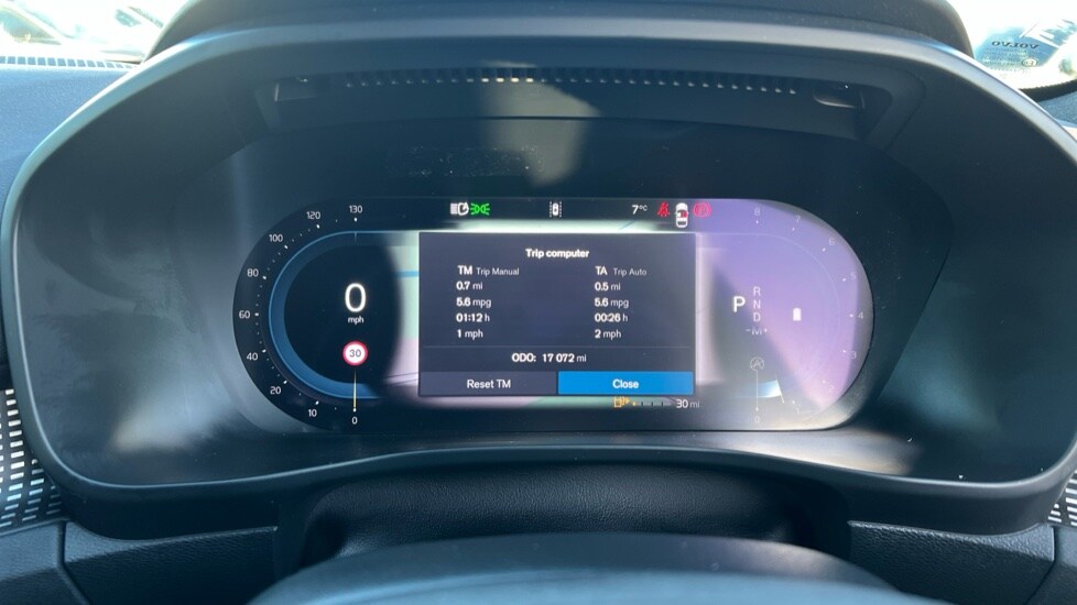 Used Volvo XC40 2024 for sale - 76872921: Photo 13