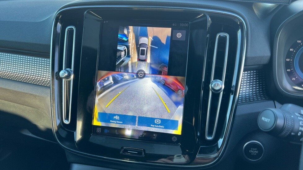 Used Volvo XC40 2024 for sale - 76872921: Photo 28