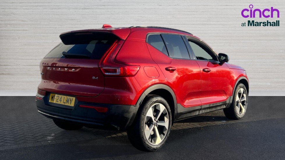 Used Volvo XC40 2024 for sale - 76872921: Photo 3