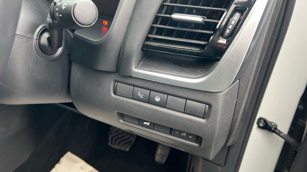 Used Nissan X-Trail 2023 for sale - 76870557: Photo 52