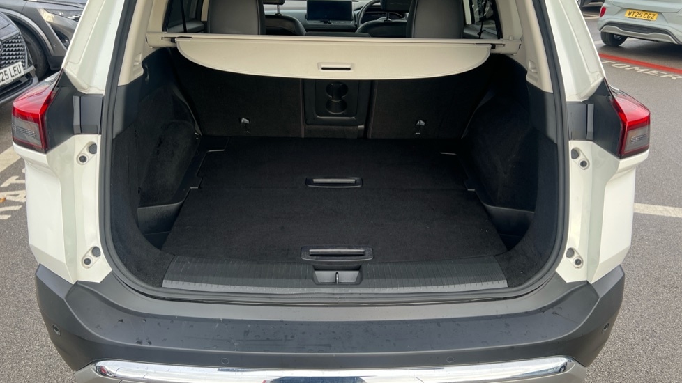 Used Nissan X-Trail 2023 for sale - 76870557: Photo 9