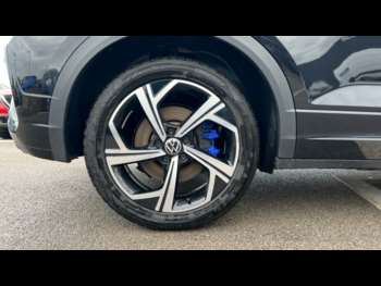 Used Volkswagen T-Roc 2023 for sale - 74745416: Photo