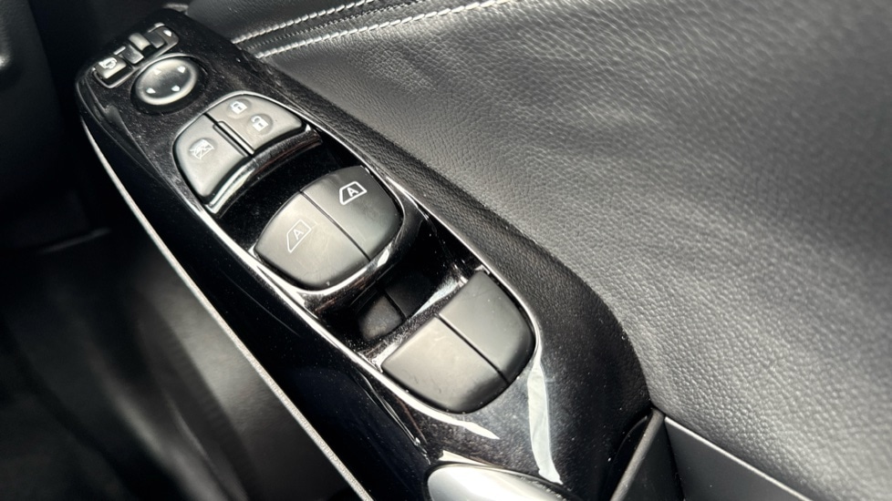 Used Nissan Juke 2024 for sale - 76870243: Photo 31