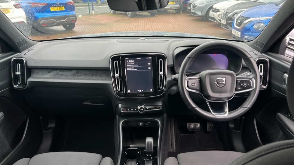 Used Volvo XC40 2022 for sale - 76927768: Photo 11