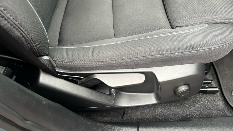 Used Volvo XC40 2022 for sale - 76927768: Photo 32