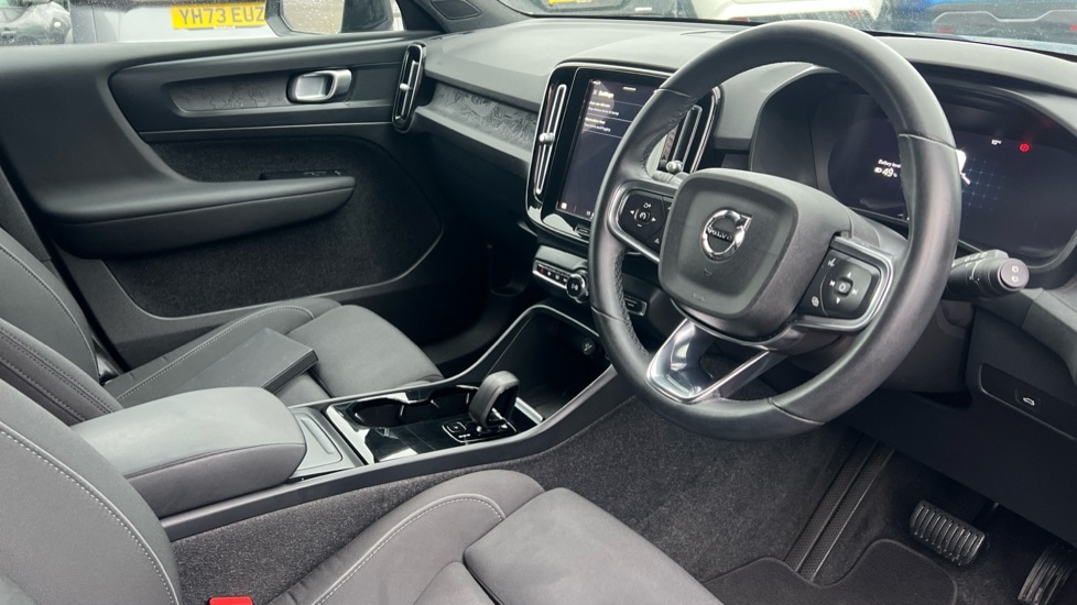 Used Volvo XC40 2022 for sale - 76927768: Photo 9