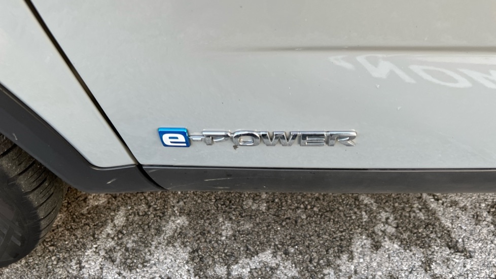 Used Nissan Qashqai 2023 for sale - 76704479: Photo 44