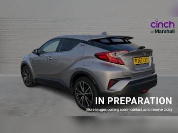 Used Toyota C-HR 2017 for sale - 77042845: Photo