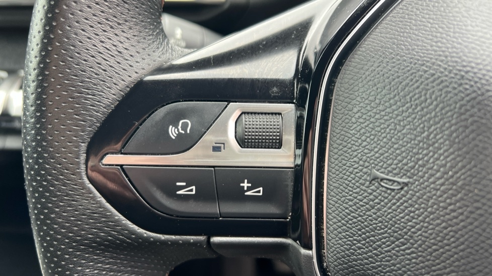 Used Peugeot 3008 2019 for sale - 76870570: Photo 23